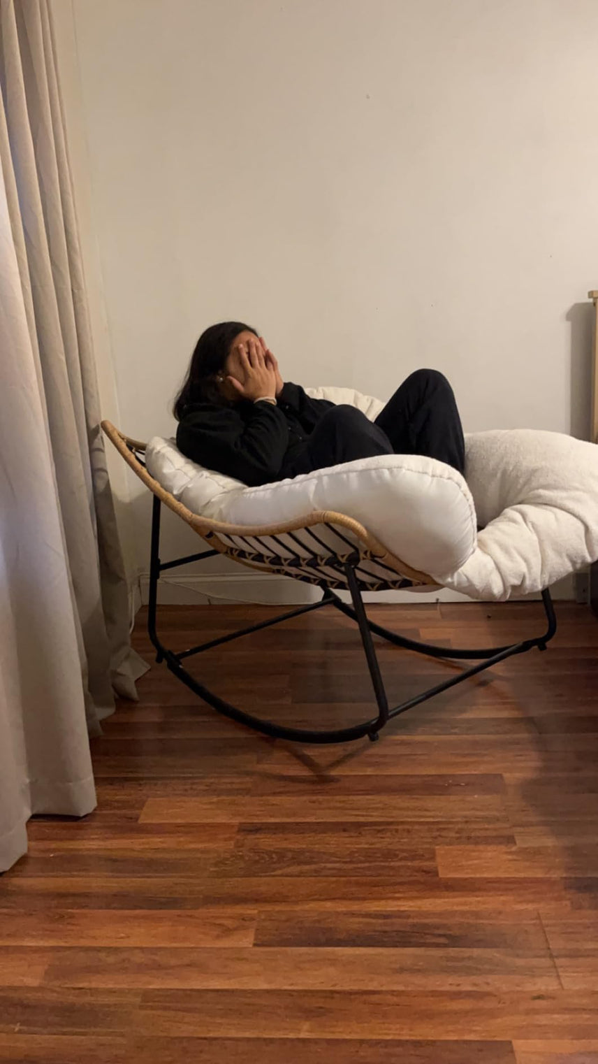 Review by Elira